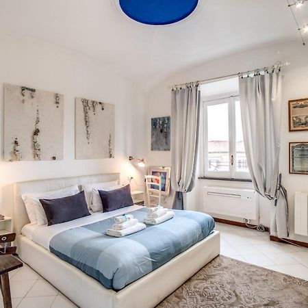 Trastevere - Stylish Good Vibes Apartment Rome Bagian luar foto