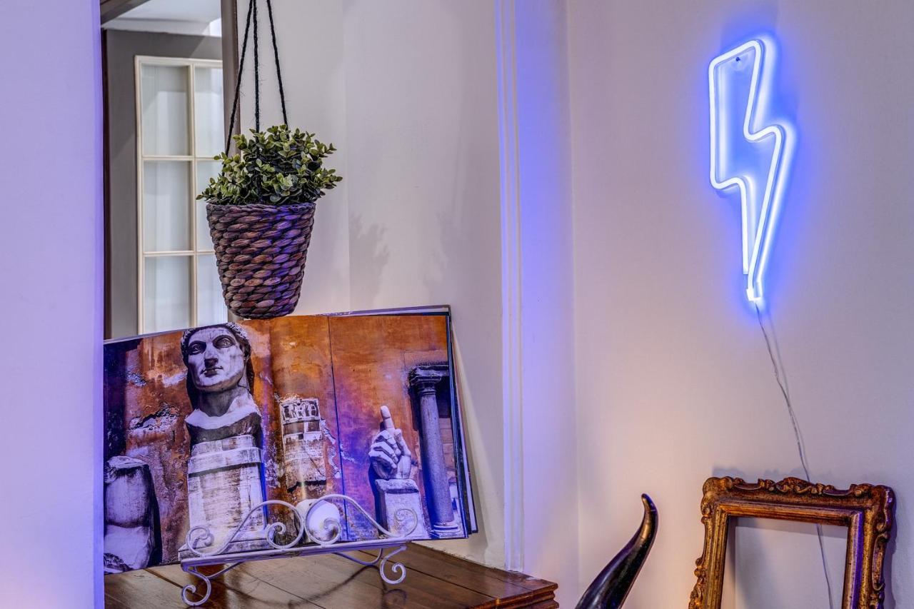 Trastevere - Stylish Good Vibes Apartment Rome Bagian luar foto